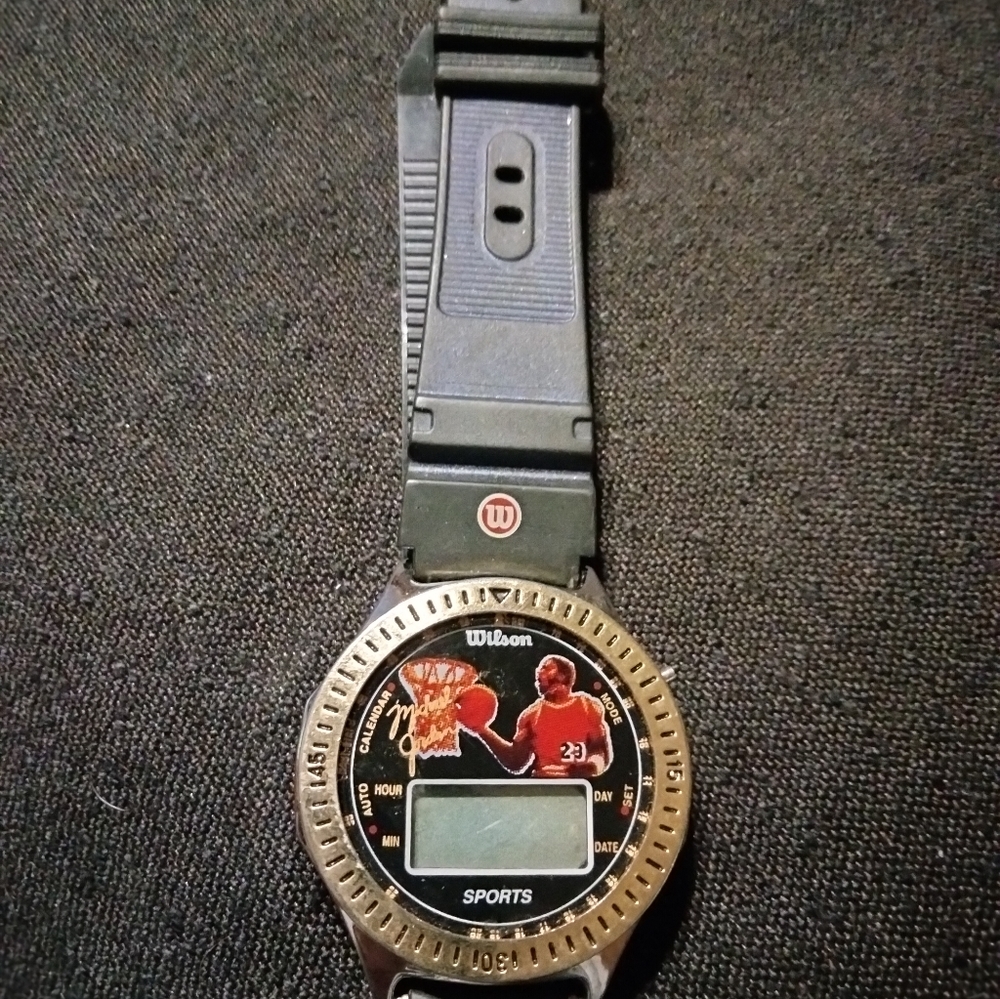 Michael Jordan Wilson action watch